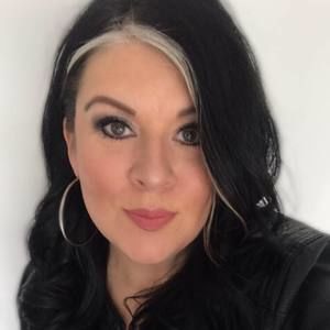 Meet your Posher, Debra-lee